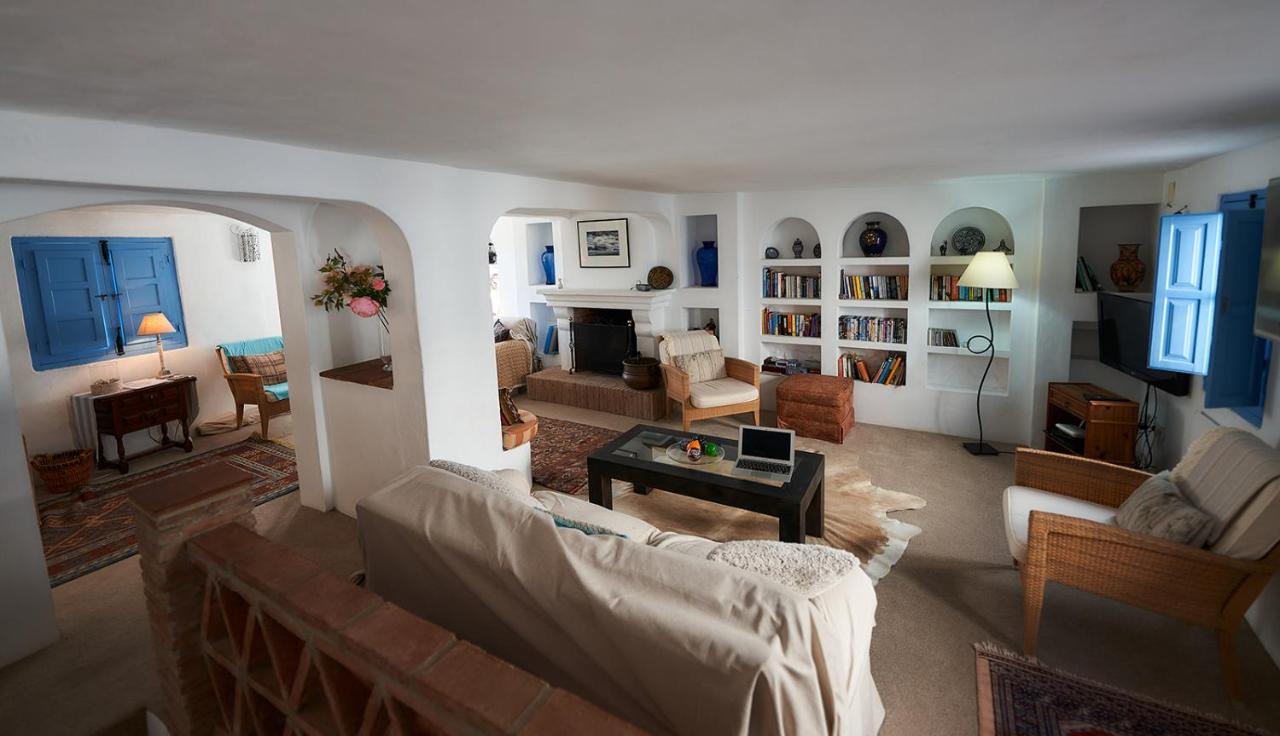 Townhouse In Gaucin An Andalusian White Village Exterior photo
